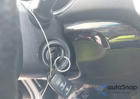 2013 Kia Sorento Lx z USA, uszkodzony, nr VIN 5XYKTCA66DG397153